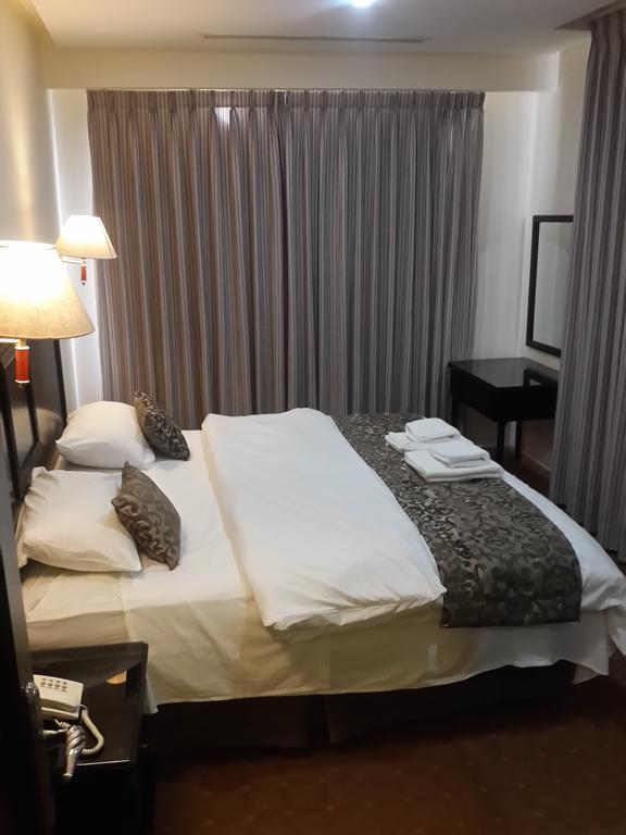 Jeddah Palace Hotel Аман Стая снимка