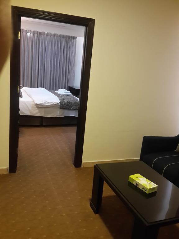Jeddah Palace Hotel Аман Стая снимка