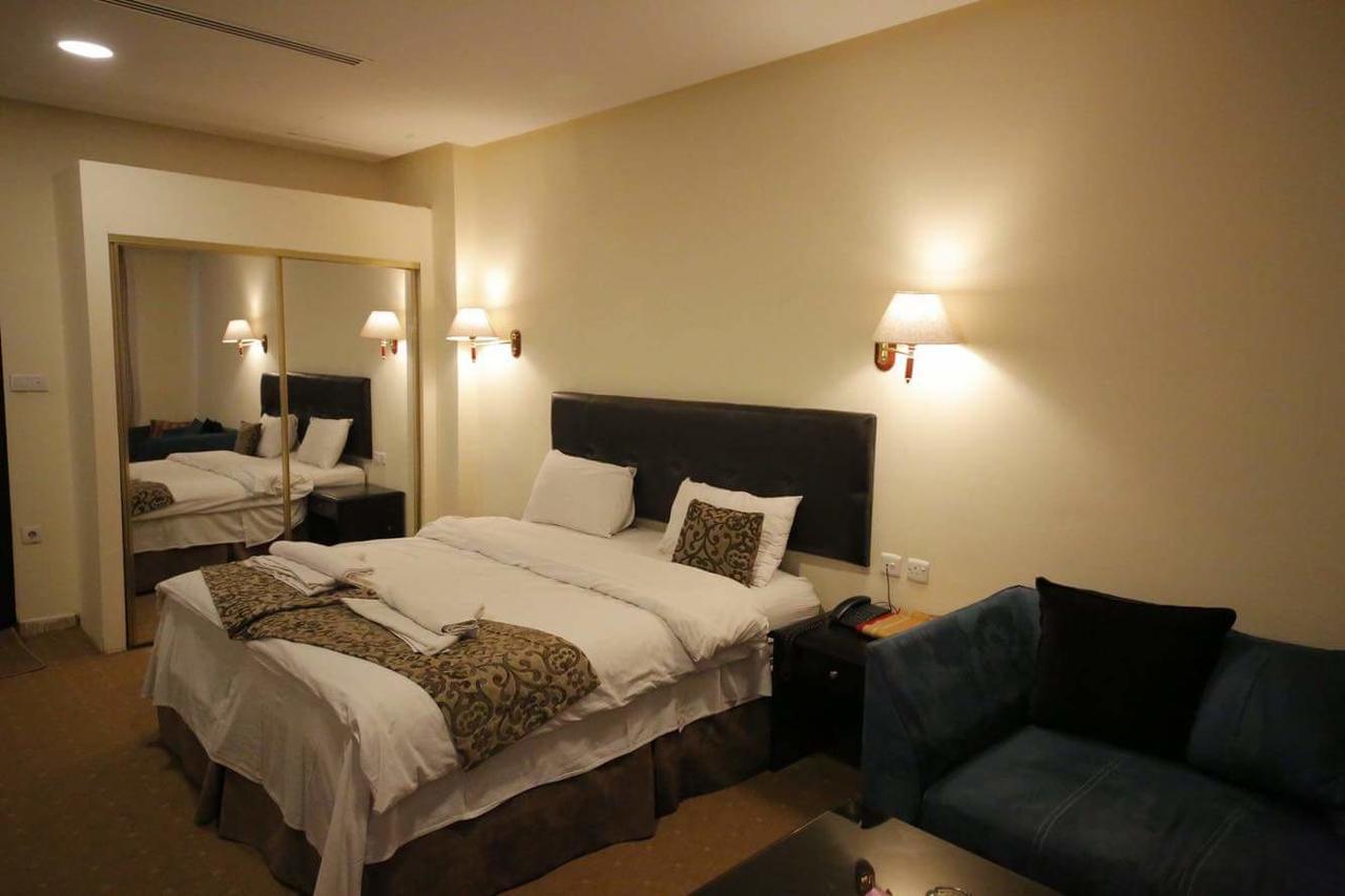 Jeddah Palace Hotel Аман Екстериор снимка